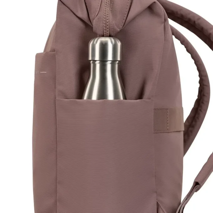 Besser als ein einfacher wandelbarer Rucksack Besser als ein einfacher wandelbarer Rucksack