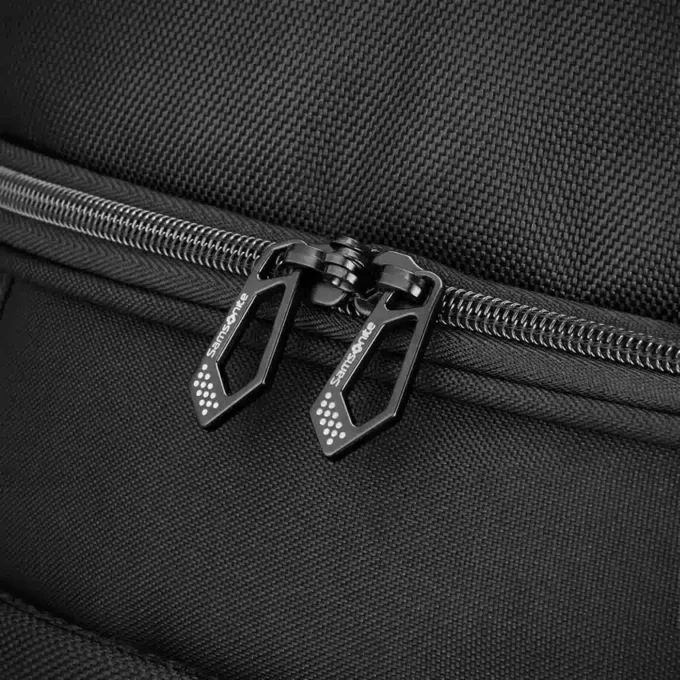 Detour 34-Zoll-Rollreisetasche Detour 34-Zoll-Rollreisetasche