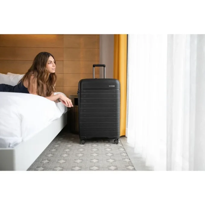 Elevation™ Plus Elevation™ plus Hardcase-Spinner, groß Elevation™ Plus Elevation™ plus Hardcase-Spinner, groß