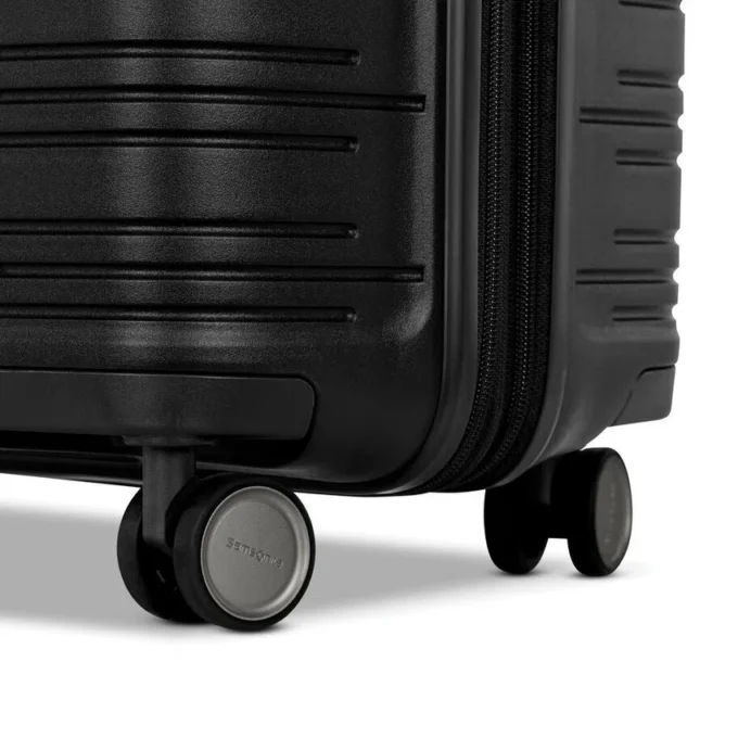 Elevation™ Plus Hartschalen-Handgepäckkoffer Elevation™ Plus Hartschalen-Handgepäckkoffer