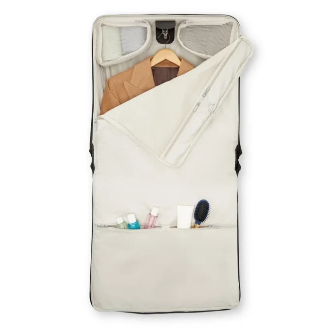Silhouette 18 Softside-Kleidersack mit Rollen Silhouette 18 Softside-Kleidersack mit Rollen