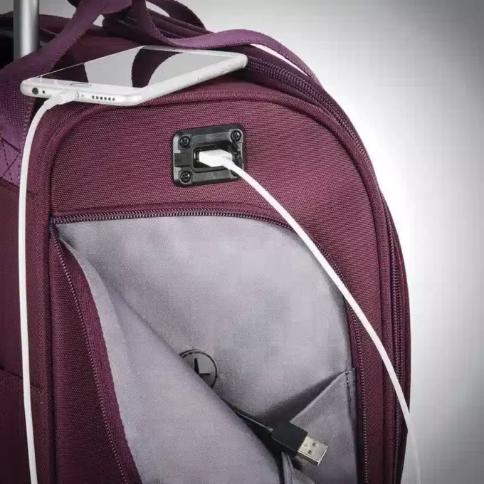 Spinner-Unter-Sitz-Tasche mit USB-Anschluss Spinner-Unter-Sitz-Tasche mit USB-Anschluss